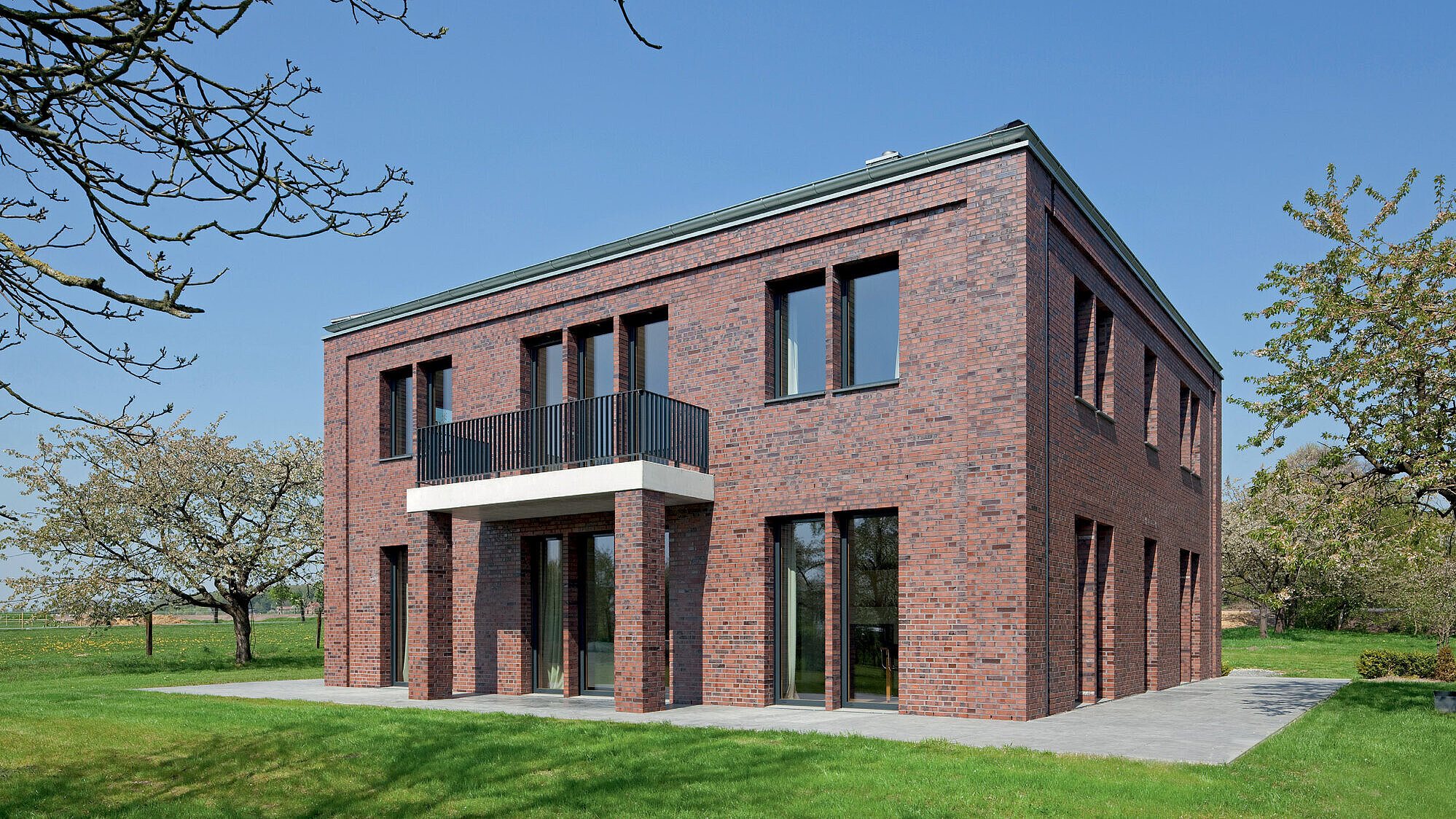 Land-Villa